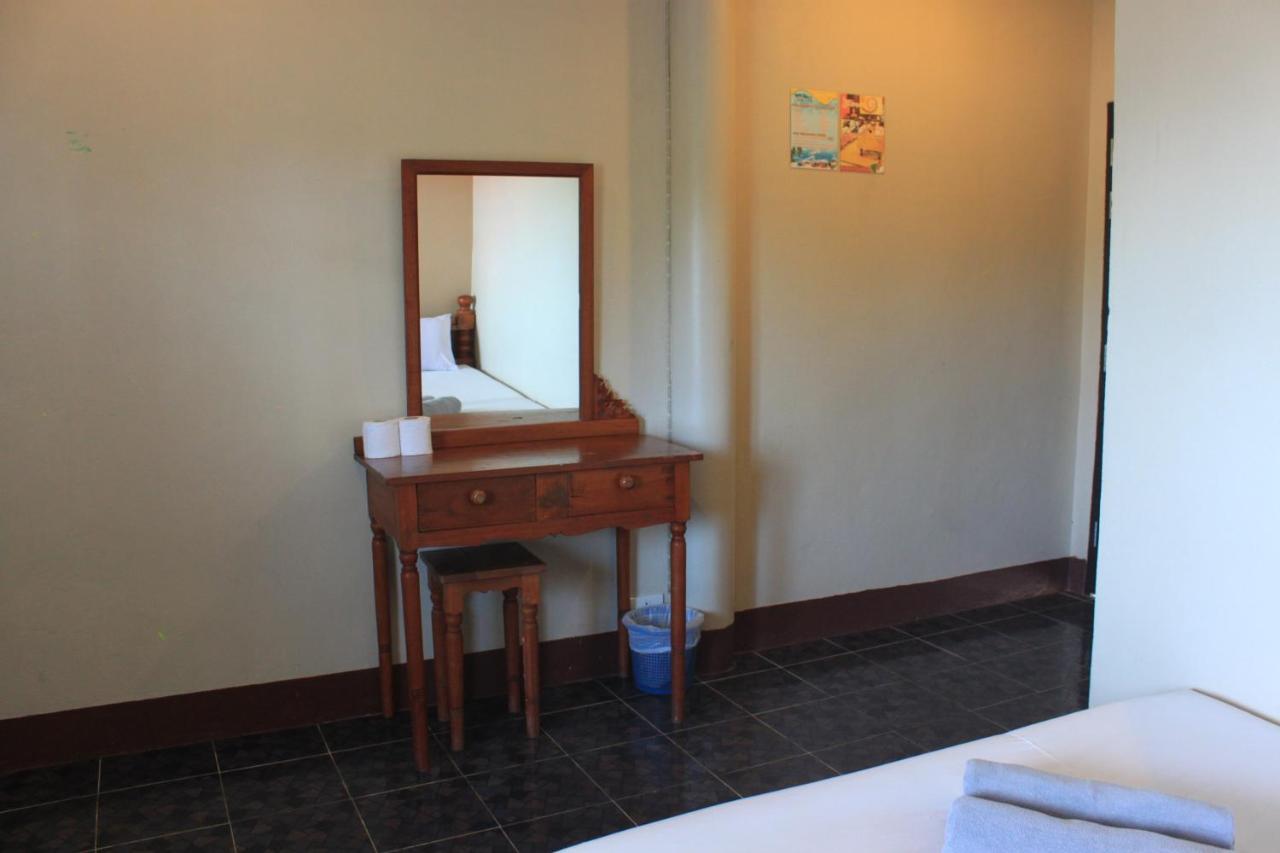 Baan Talay Guesthouse Haad Rin Ngoại thất bức ảnh