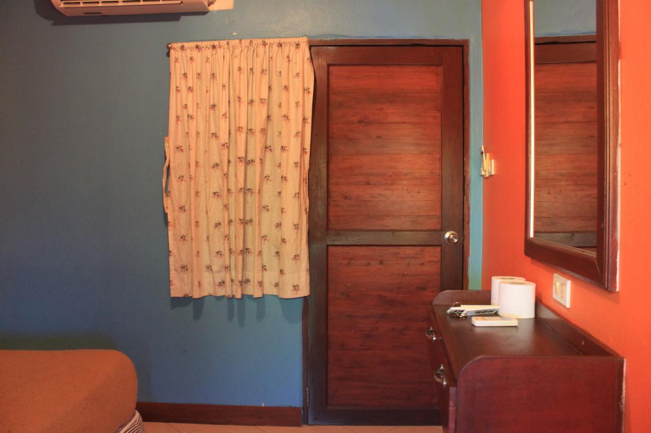 Baan Talay Guesthouse Haad Rin Ngoại thất bức ảnh