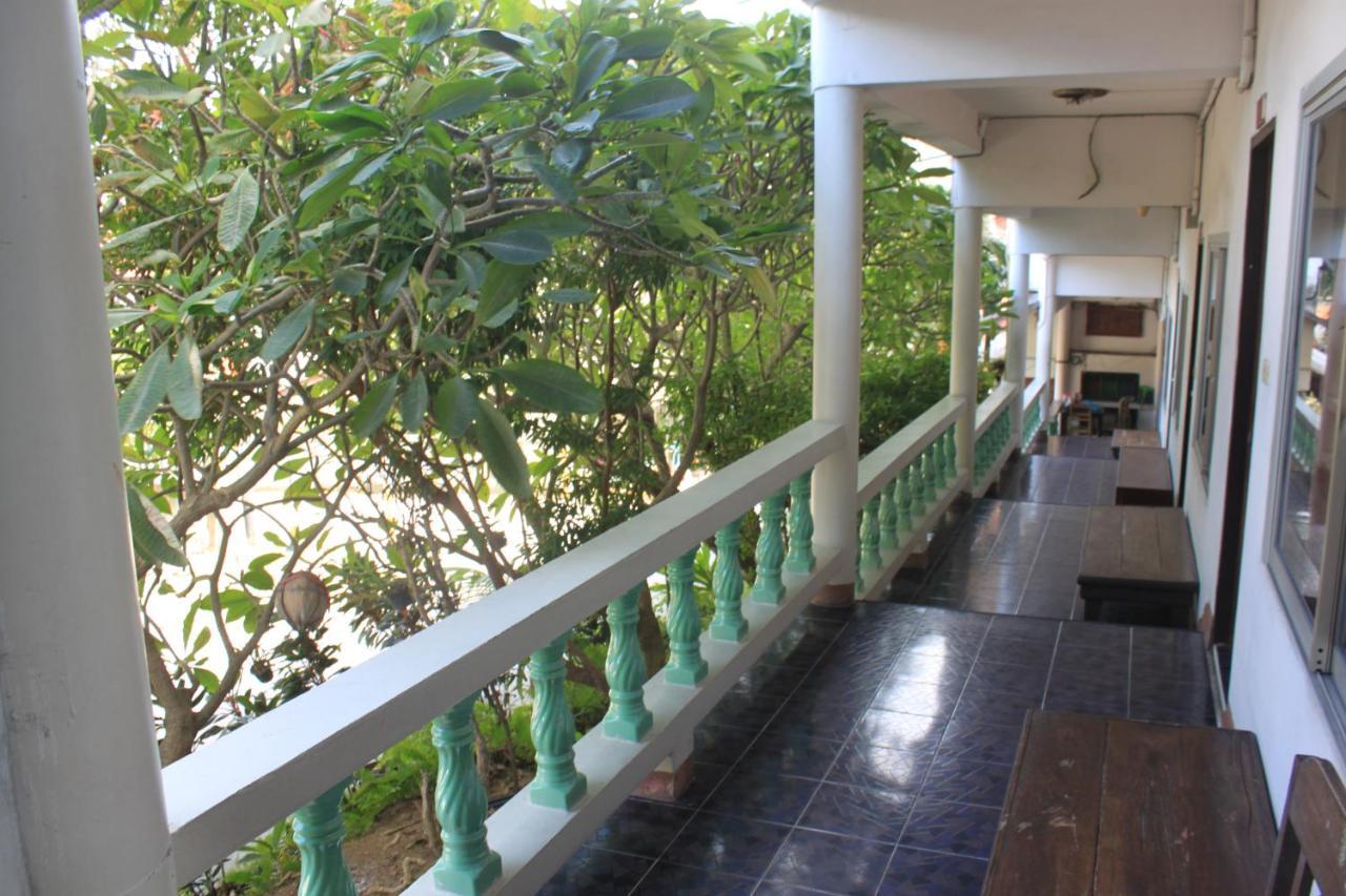 Baan Talay Guesthouse Haad Rin Ngoại thất bức ảnh