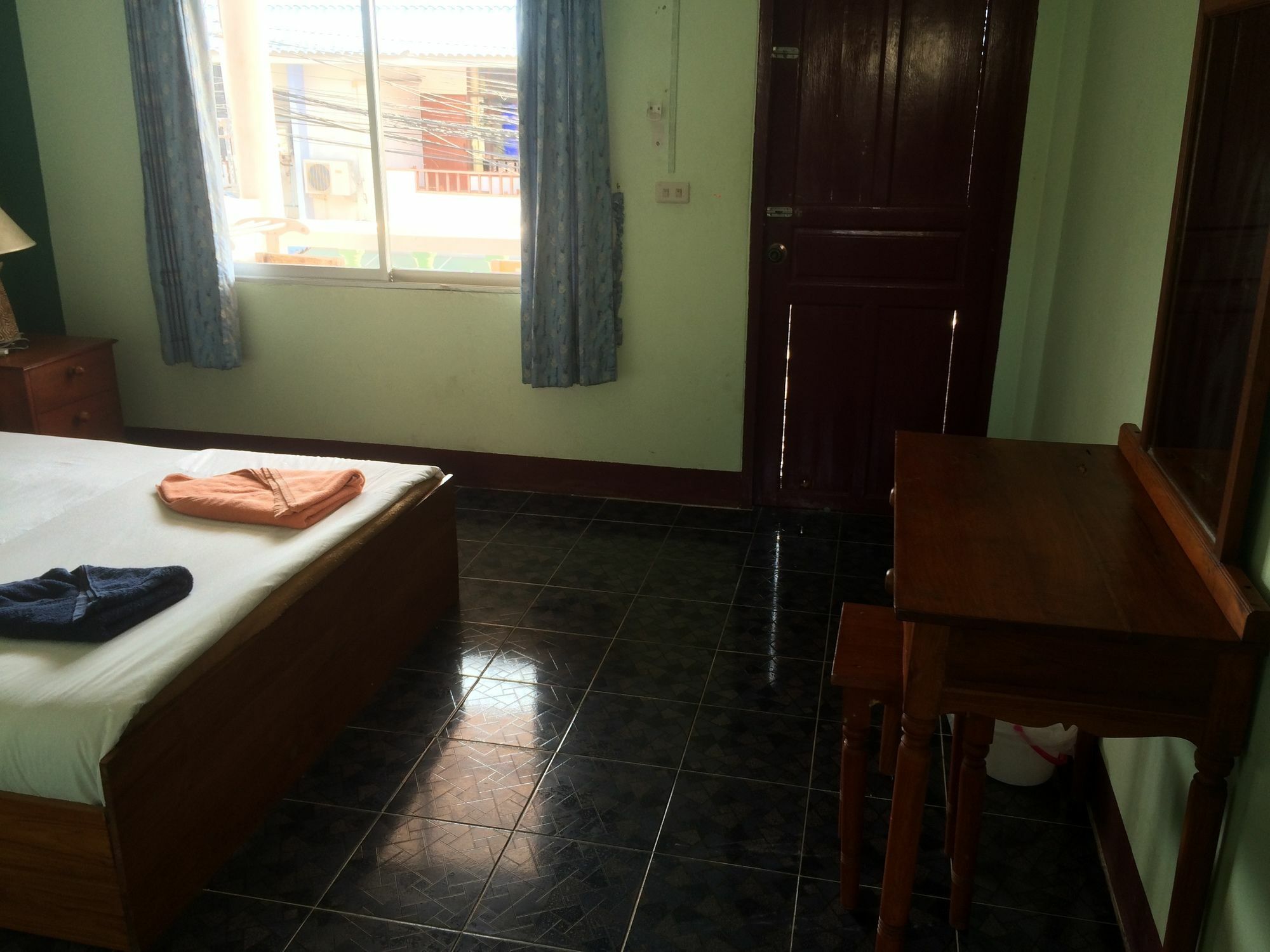 Baan Talay Guesthouse Haad Rin Ngoại thất bức ảnh
